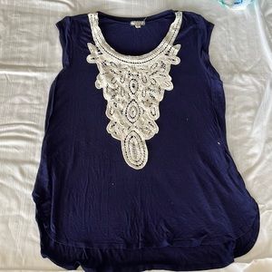 Eyeshadow lace front top